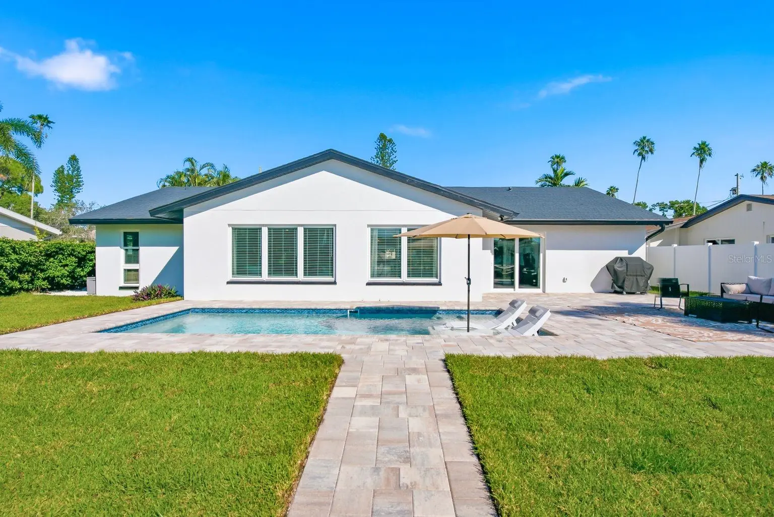 3932 SHORE ACRES BOULEVARD NE, ST PETERSBURG, FL, photo 35 of 43