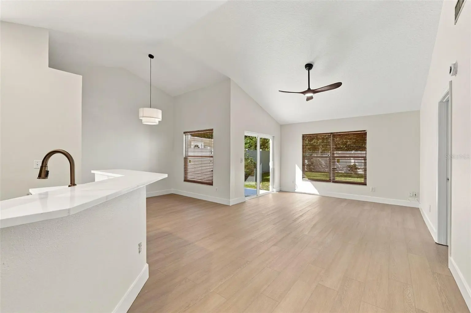 12808 DUNHILL DRIVE, TAMPA, FL, photo 4 of 26