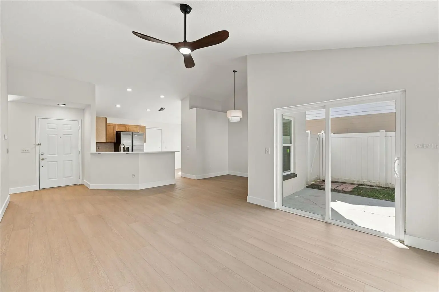 12808 DUNHILL DRIVE, TAMPA, FL, photo 5 of 26