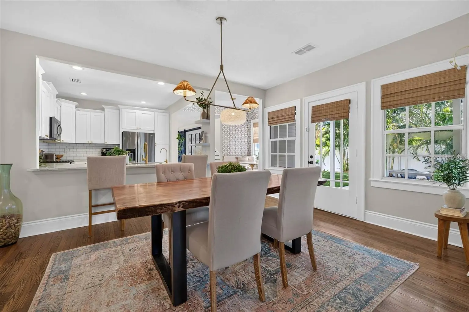 3917 W SAN JUAN STREET, TAMPA, FL, photo 12 of 62