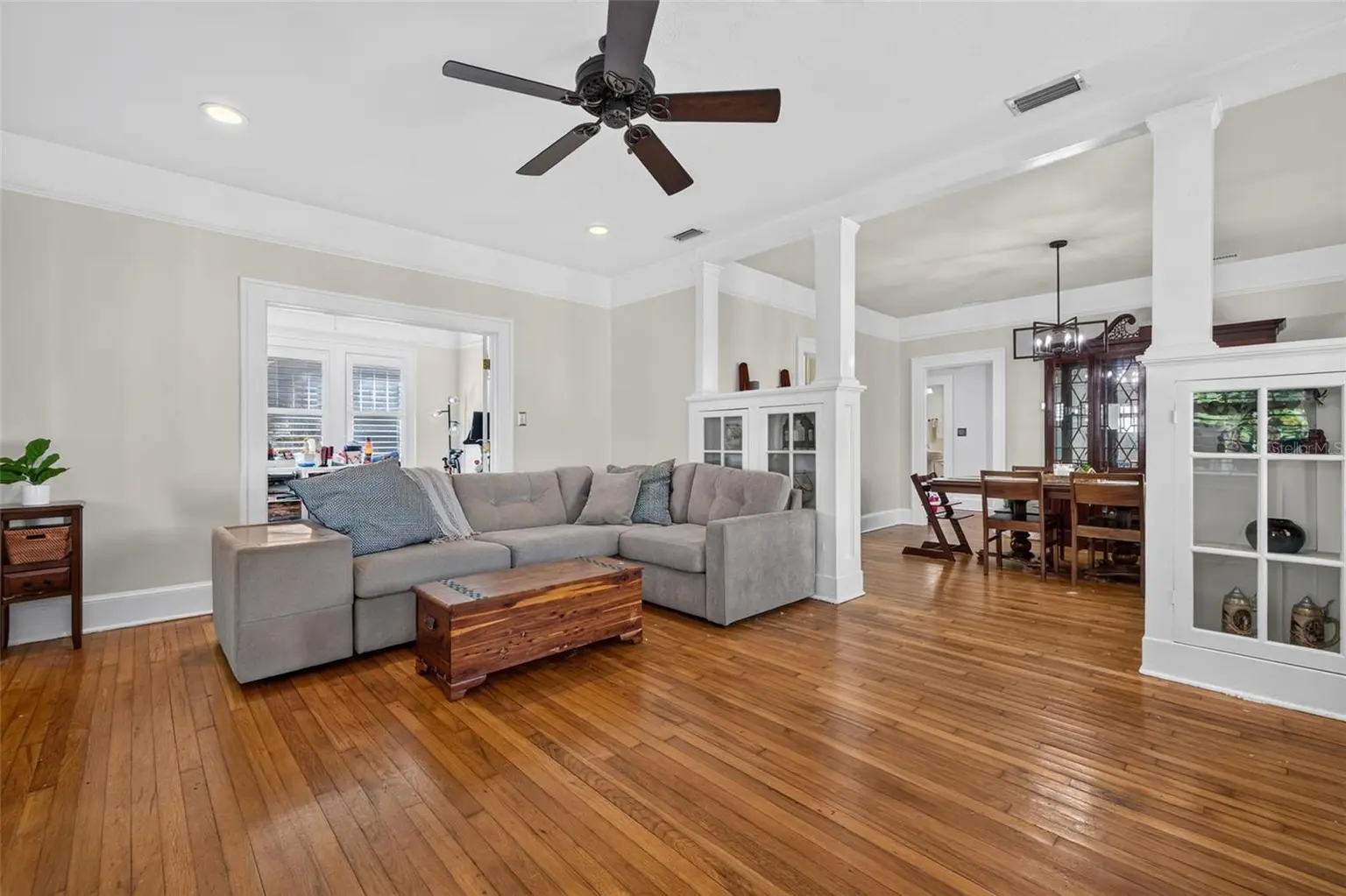 2804 W ANGELES STREET, TAMPA, FL, photo 7 of 39