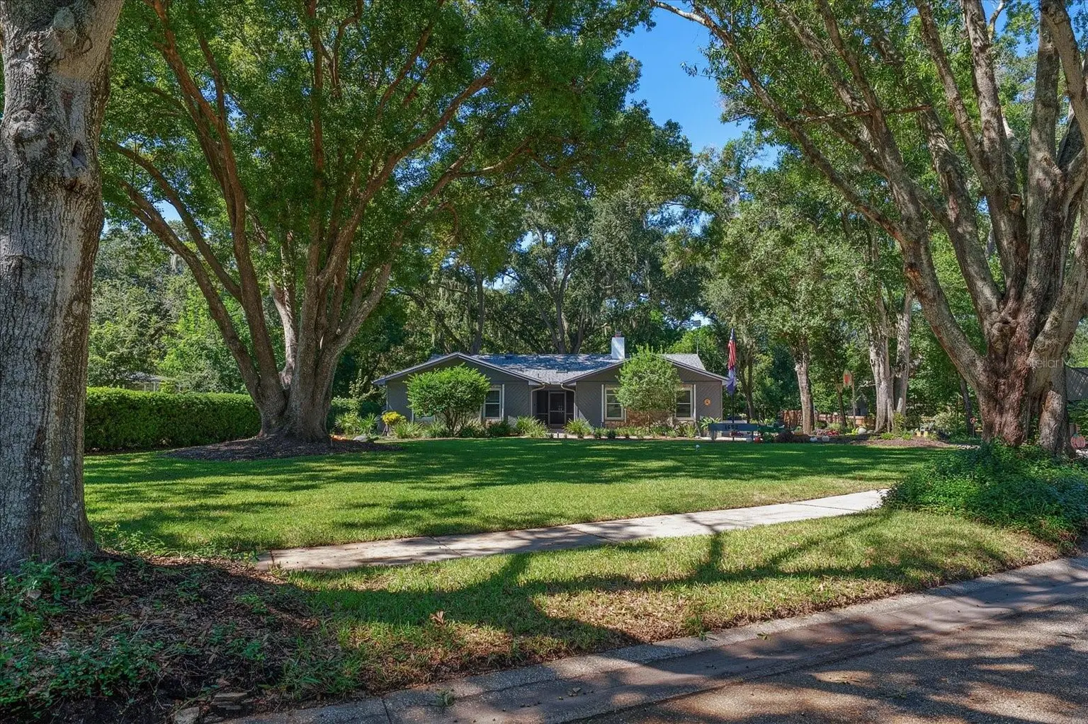 1652 HOBBIT ROAD, DUNEDIN, FL, photo 4 of 47