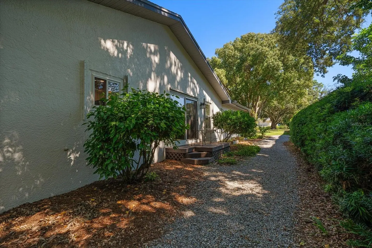 1652 HOBBIT ROAD, DUNEDIN, FL, photo 35 of 47