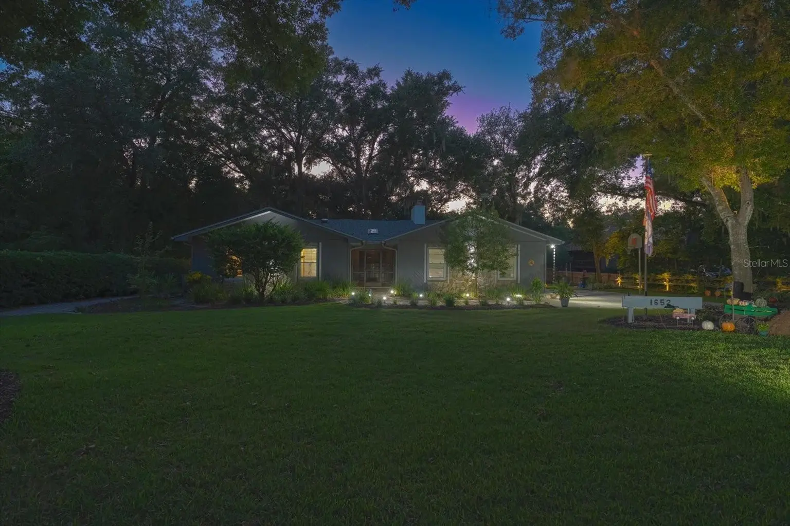 1652 HOBBIT ROAD, DUNEDIN, FL, photo 41 of 47