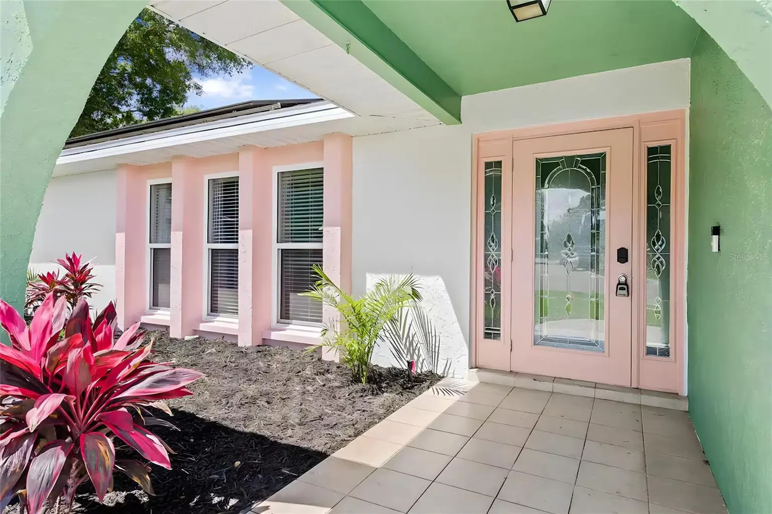 9220 132ND STREET, SEMINOLE, FL, photo 3 of 34