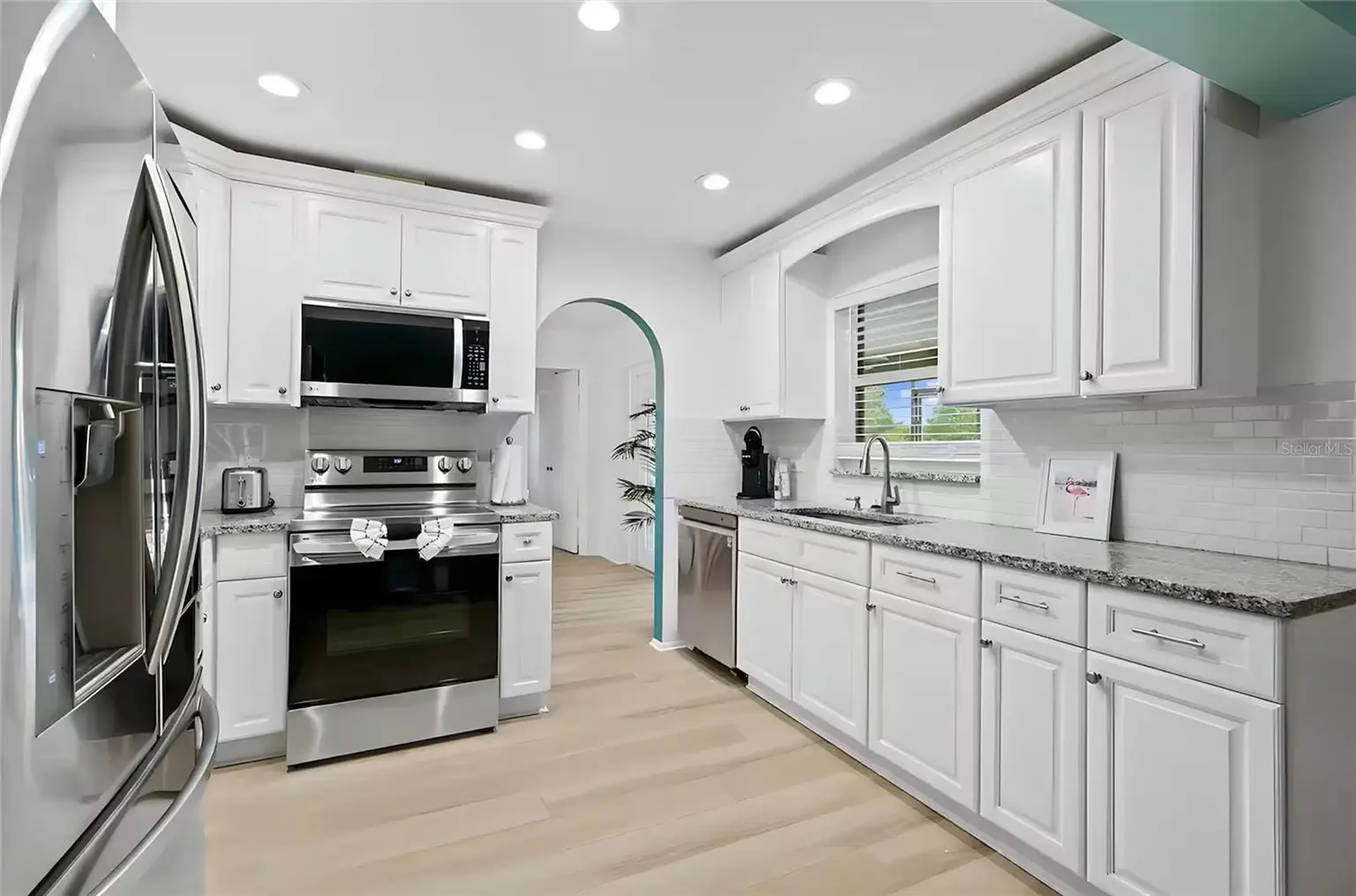 9220 132ND STREET, SEMINOLE, FL, photo 16 of 34