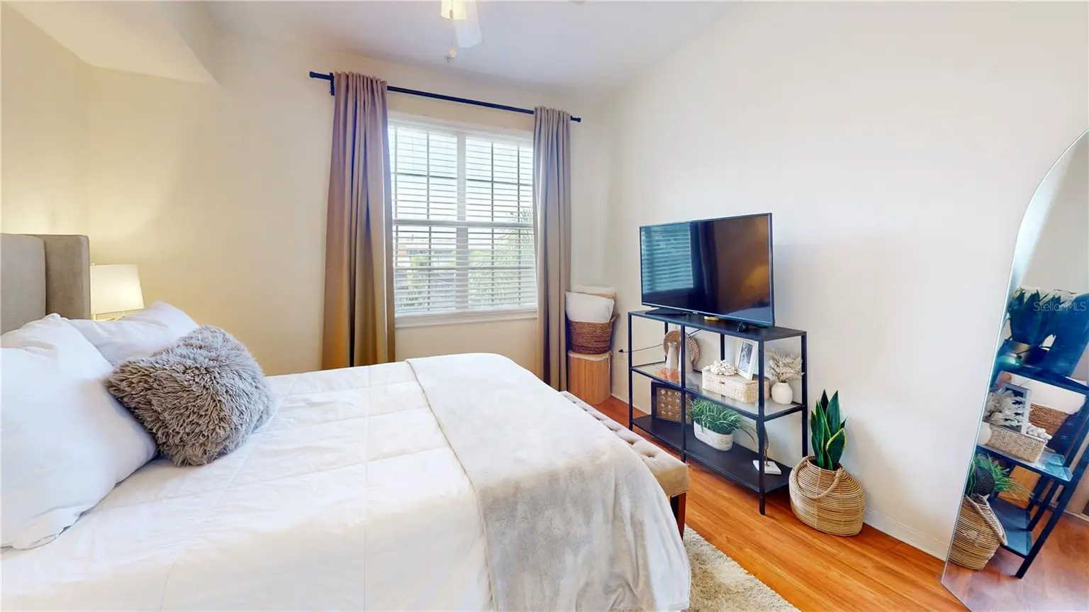 501 KNIGHTS RUN AVENUE #2121, TAMPA, FL, photo 15 of 37