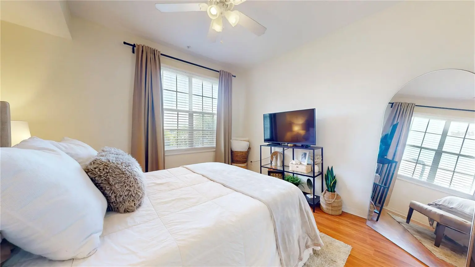 501 KNIGHTS RUN AVENUE #2121, TAMPA, FL, photo 19 of 37