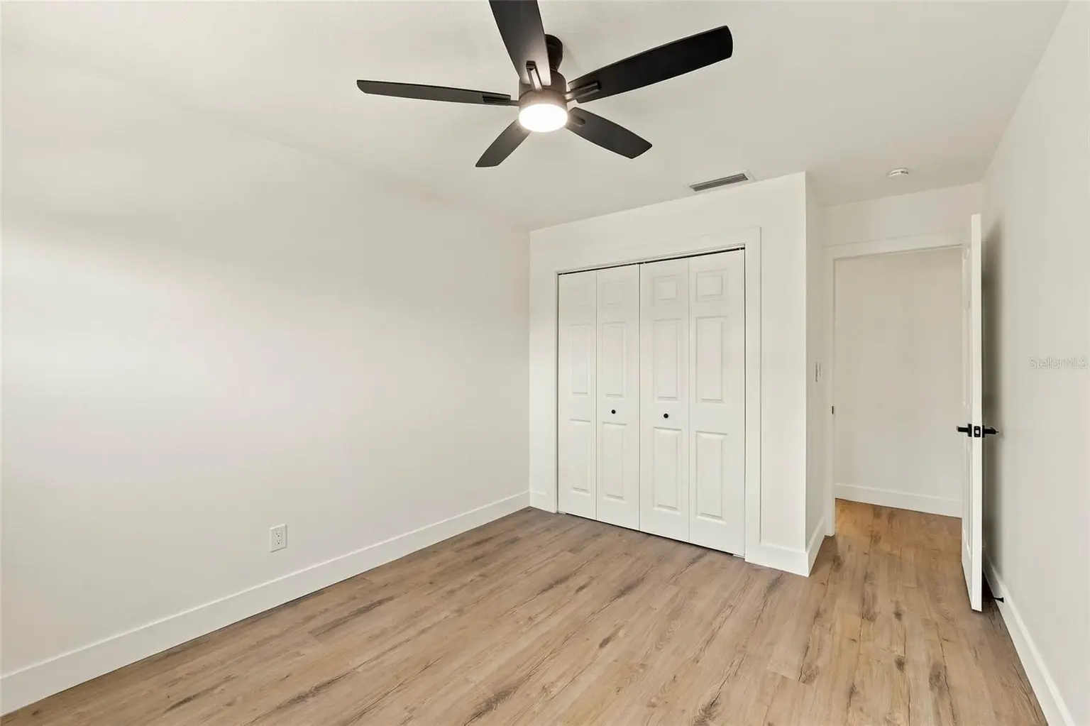 11570 60TH TERRACE, SEMINOLE, FL, photo 14 of 38
