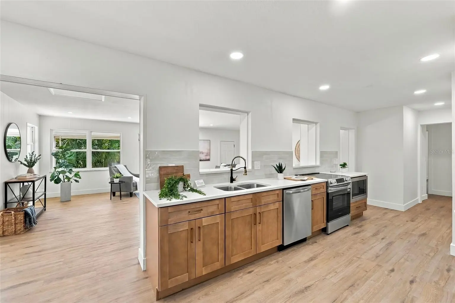 11570 60TH TERRACE, SEMINOLE, FL, photo 20 of 38