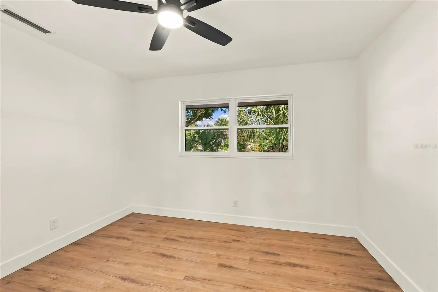 11570 60TH TERRACE, SEMINOLE, FL, photo 31 of 38