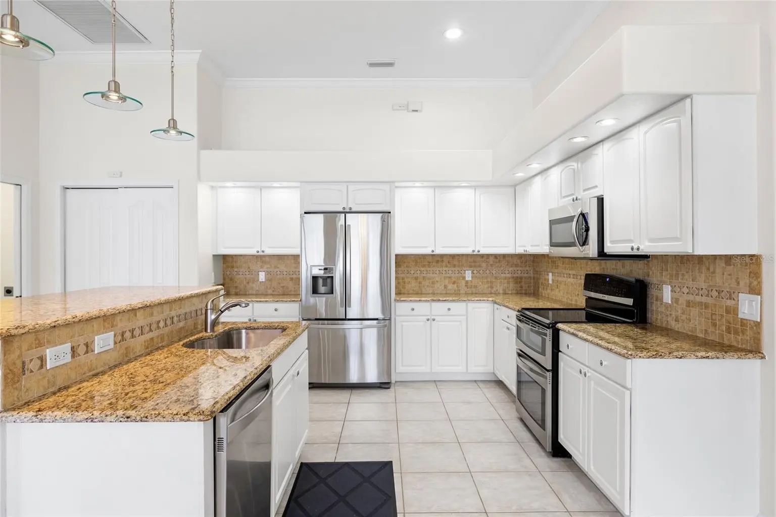 12009 BREWSTER DRIVE, TAMPA, FL, photo 17 of 67