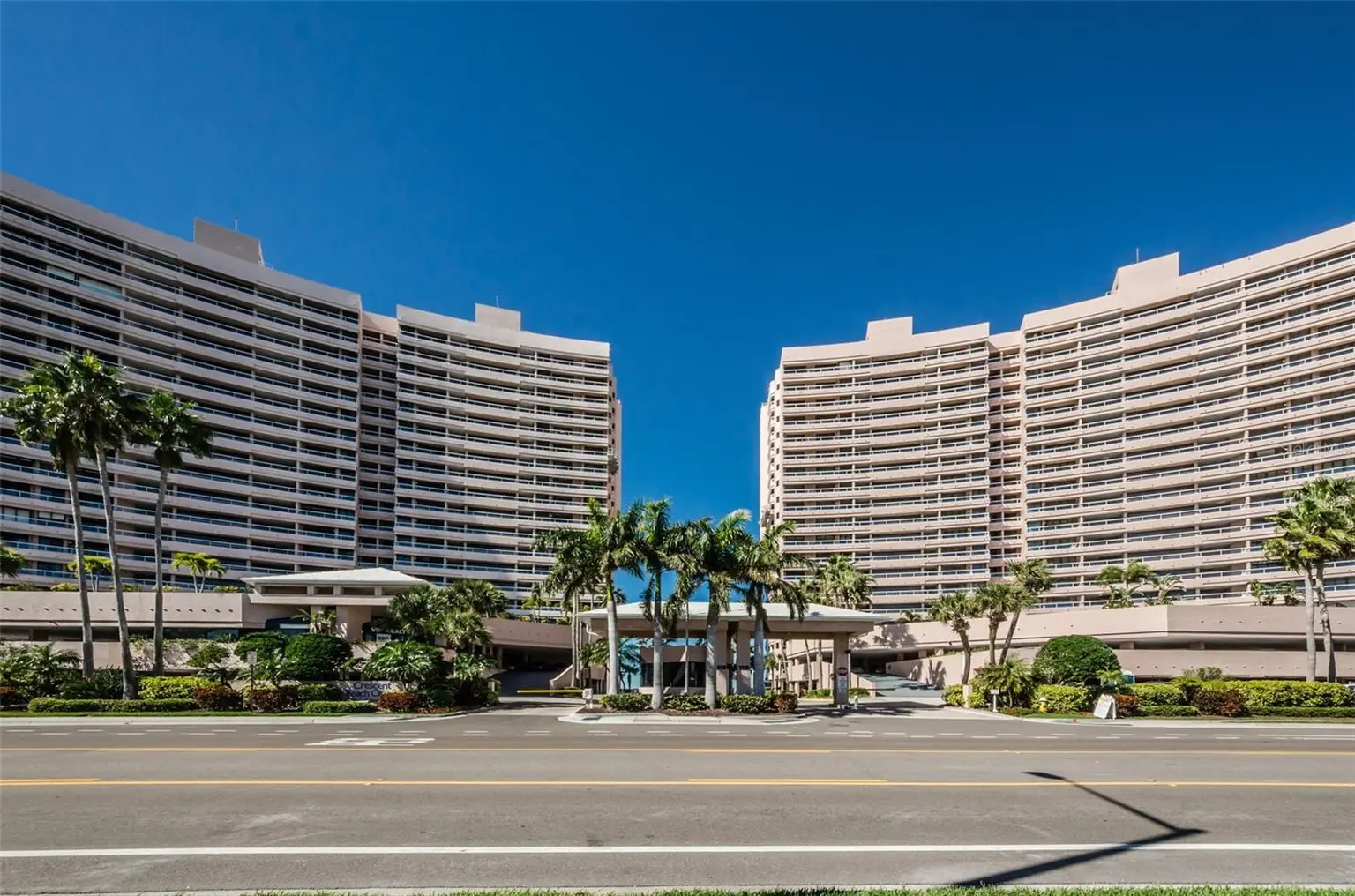1310 GULF BOULEVARD #14E, CLEARWATER, FL, photo 10 of 97