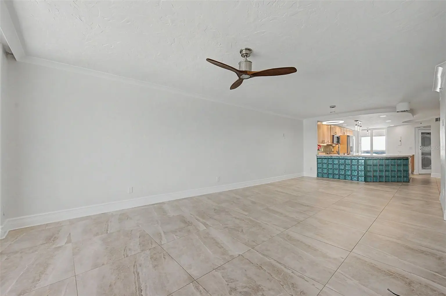1310 GULF BOULEVARD #14E, CLEARWATER, FL, photo 32 of 97