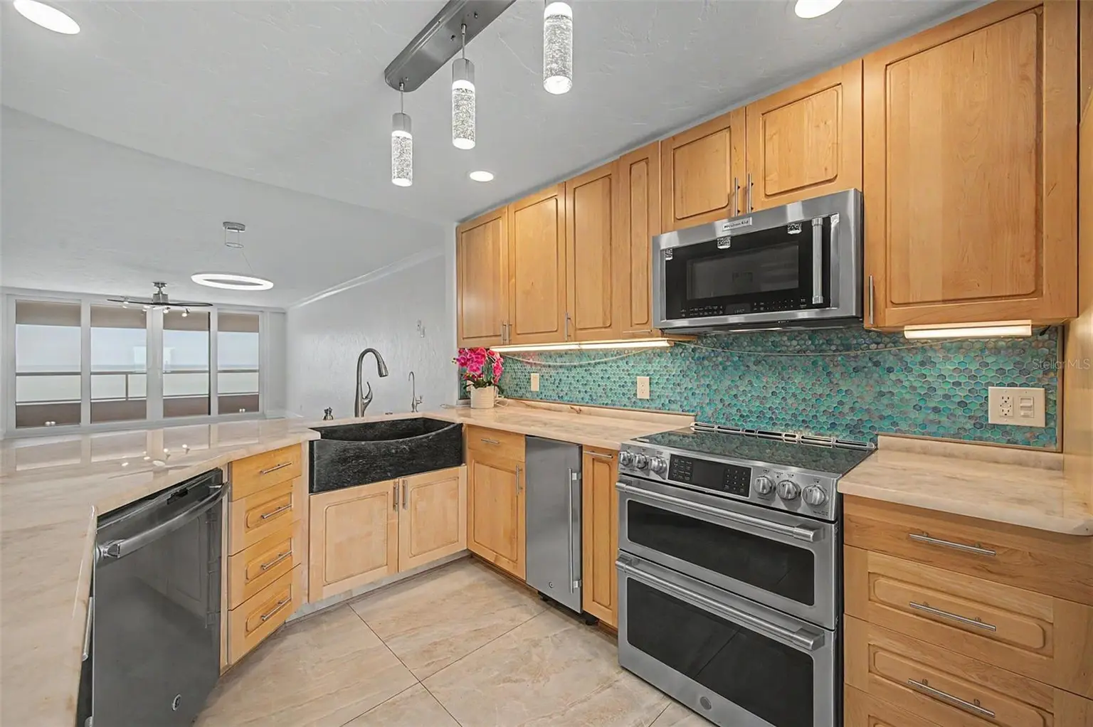 1310 GULF BOULEVARD #14E, CLEARWATER, FL, photo 45 of 97
