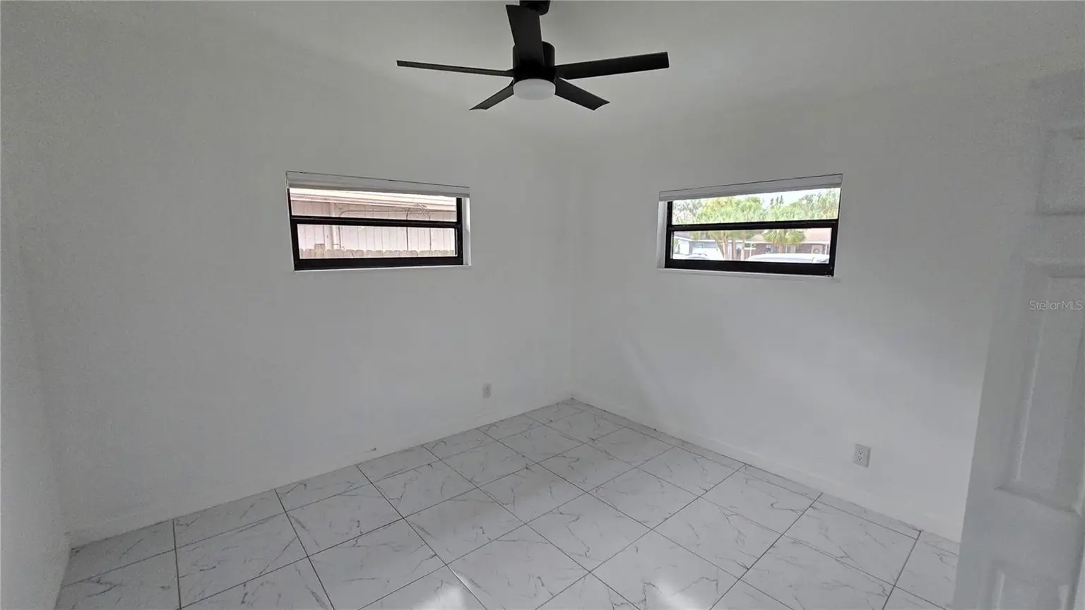 1600 DELAWARE AVENUE NE, ST PETERSBURG, FL, photo 13 of 24