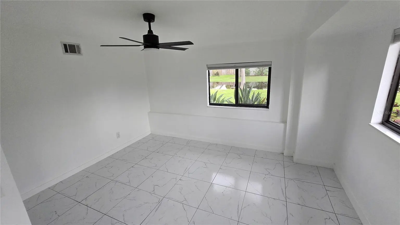 1600 DELAWARE AVENUE NE, ST PETERSBURG, FL, photo 21 of 24