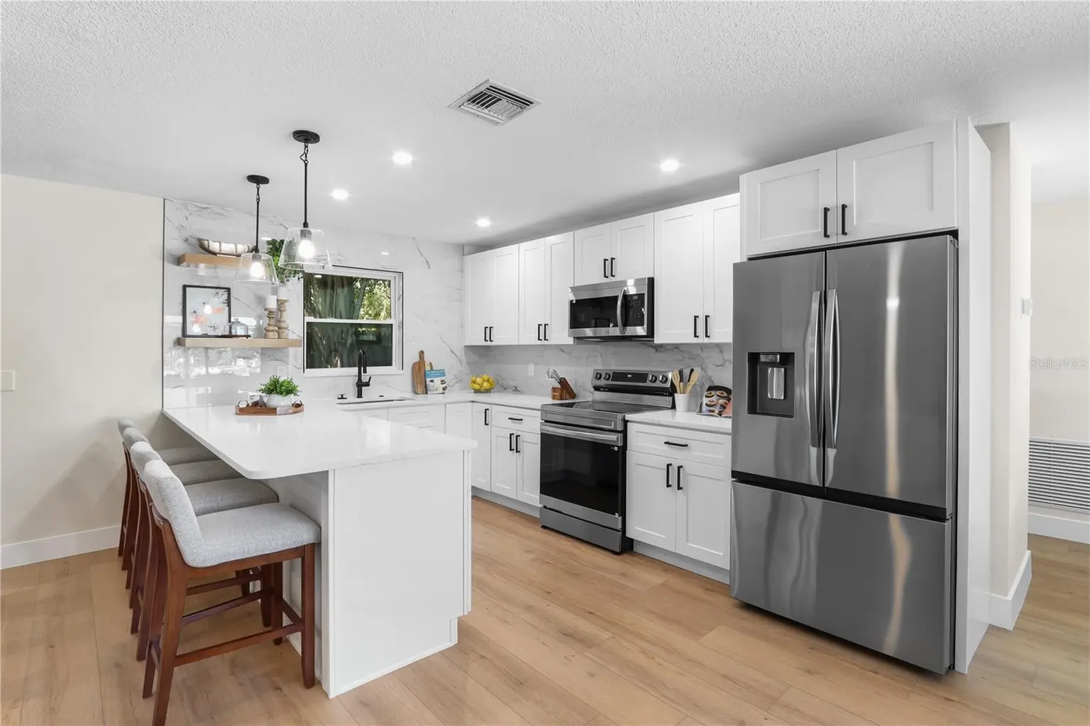 12412 116TH STREET, LARGO, FL, photo 2 of 33