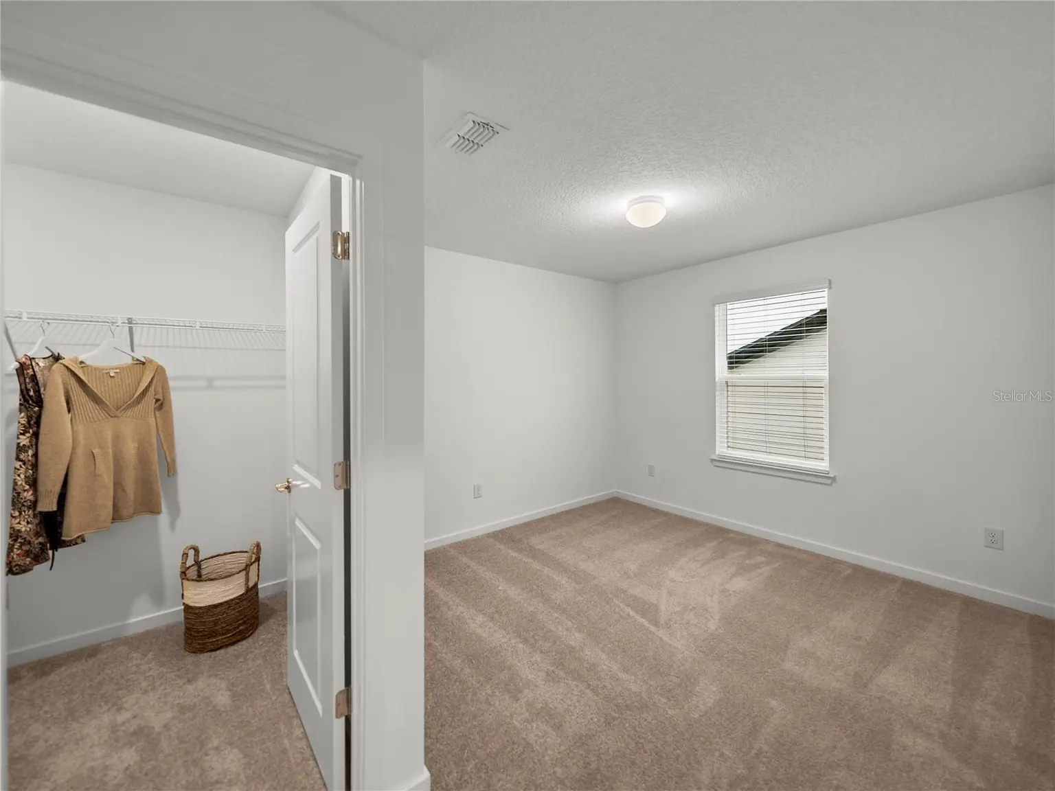 1076 KISTNA DRIVE, ZEPHYRHILLS, FL, photo 47 of 96