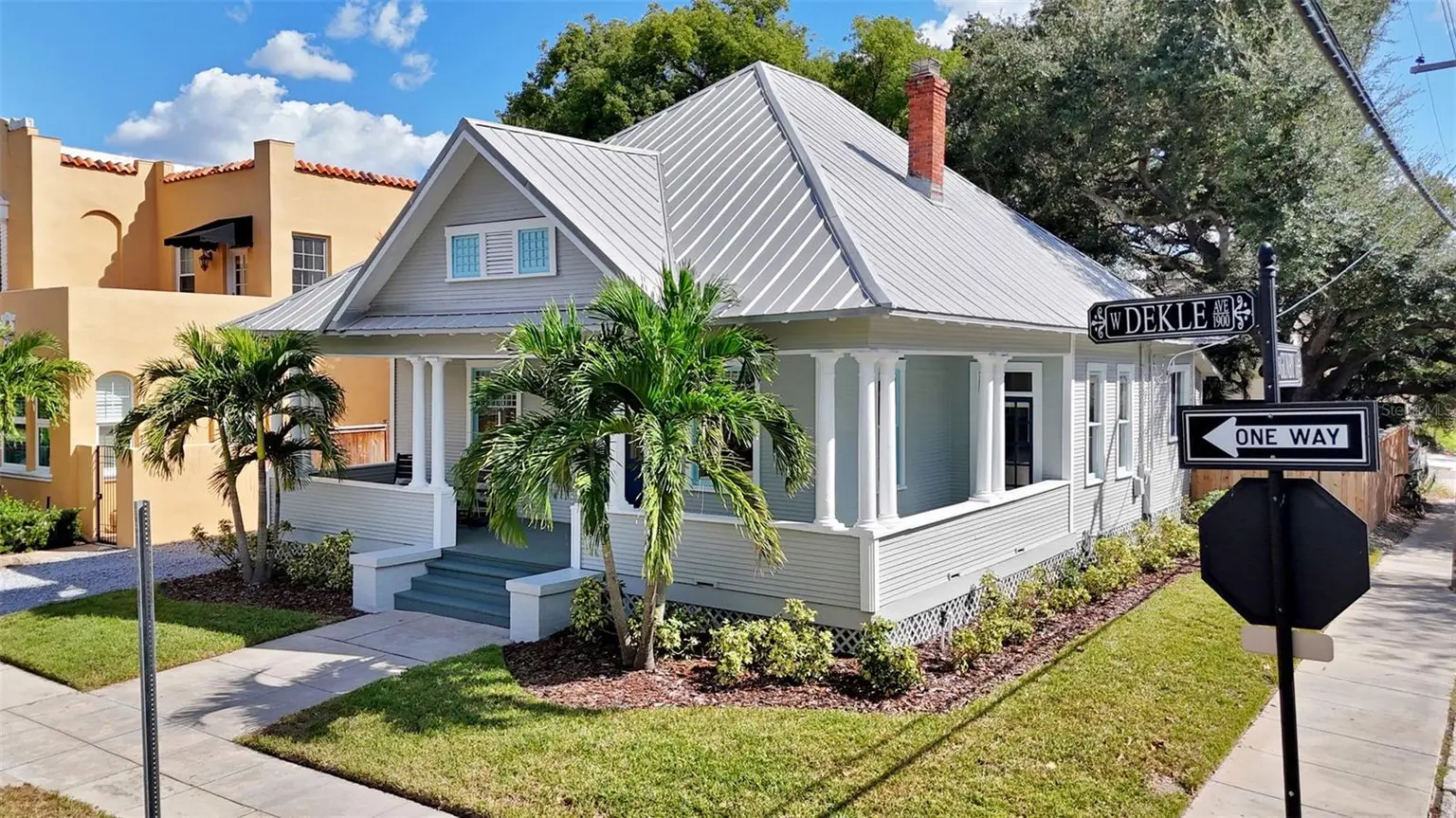 1918 W DEKLE AVENUE, TAMPA, FL, photo 51 of 62