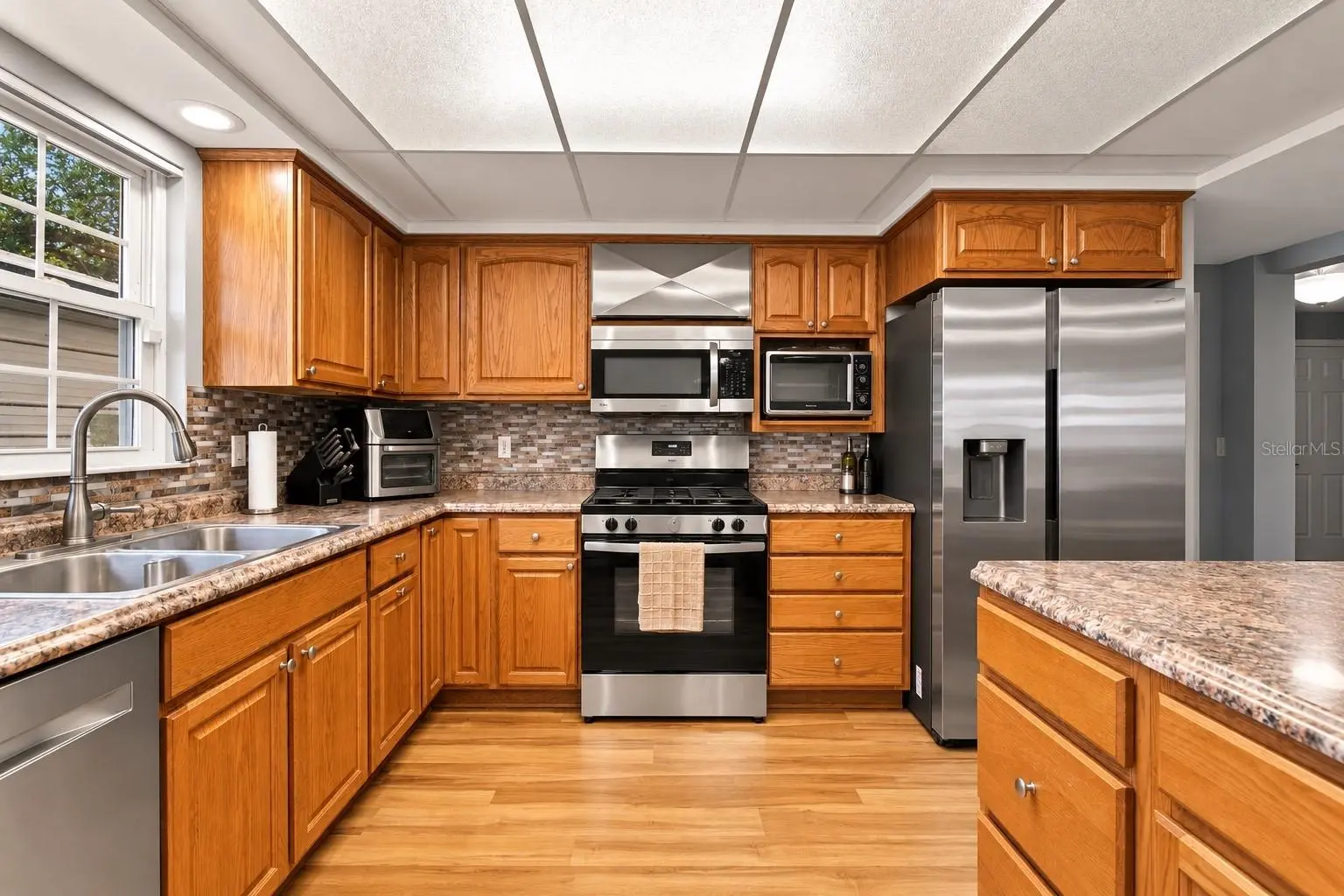 36242 CHANCEY ROAD, ZEPHYRHILLS, FL, photo 10 of 55