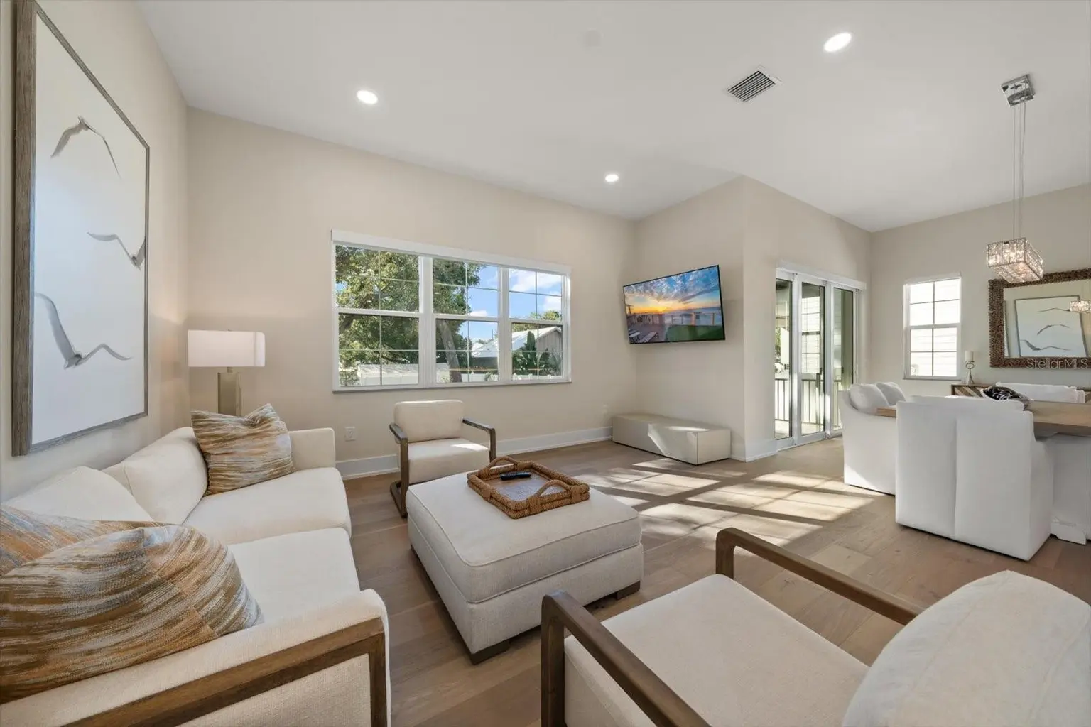 1040 BASS BOULEVARD, DUNEDIN, FL, photo 13 of 52