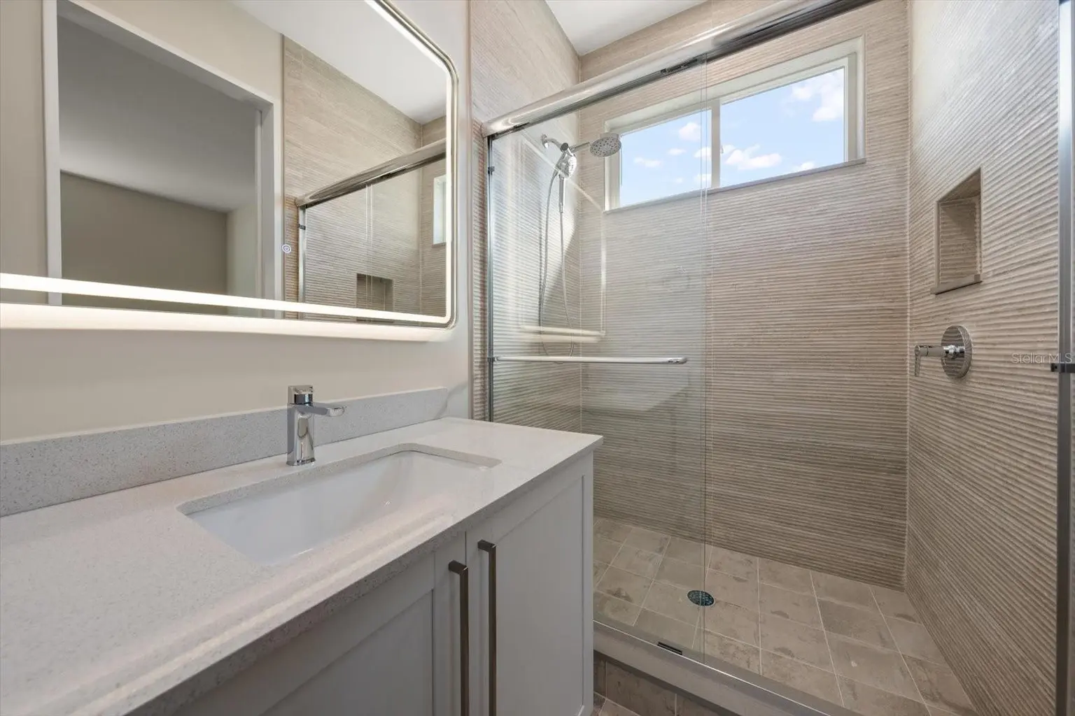 1040 BASS BOULEVARD, DUNEDIN, FL, photo 42 of 52
