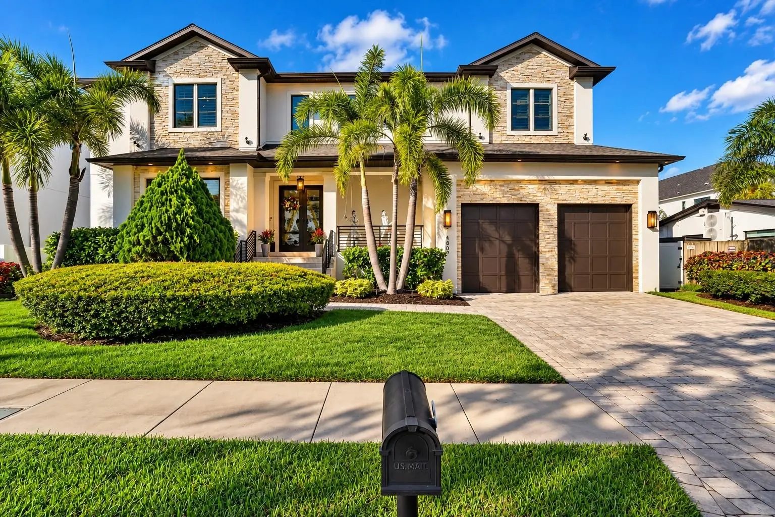 4807 W LONGFELLOW AVENUE, TAMPA, FL, photo 1 of 87
