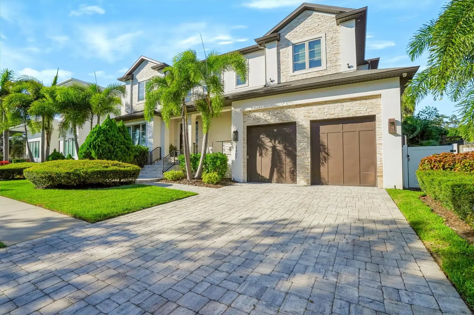 4807 W LONGFELLOW AVENUE, TAMPA, FL, photo 3 of 87