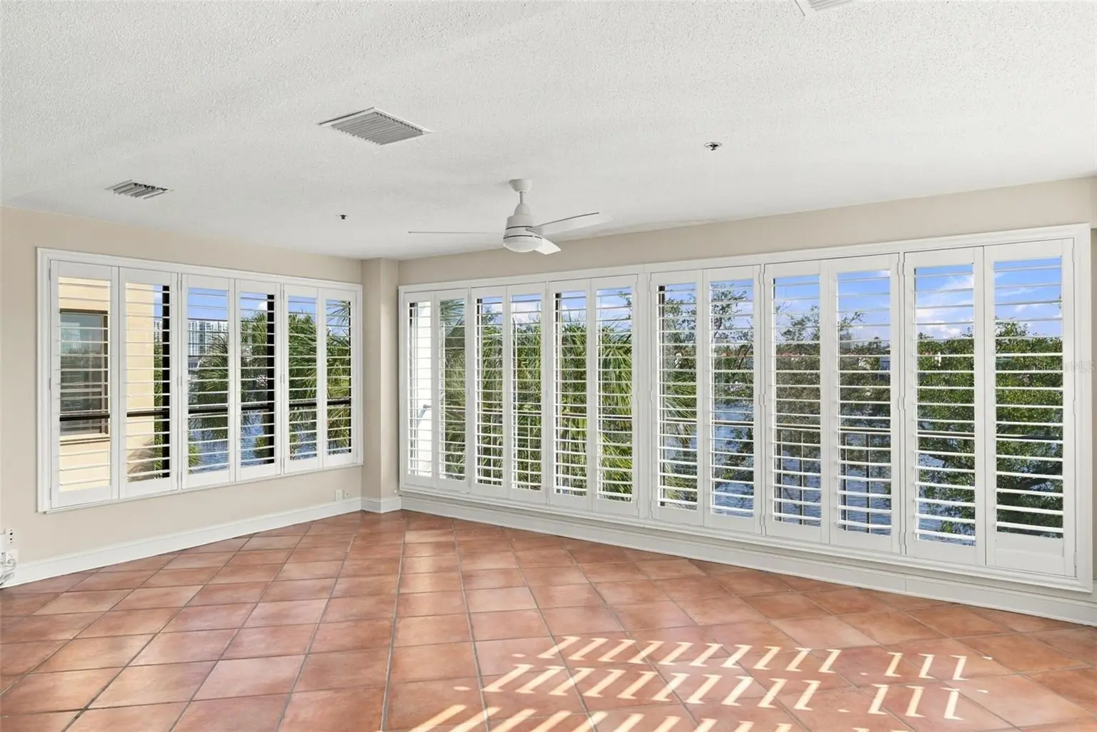 1 BARBADOS AVENUE #2D, TAMPA, FL, photo 12 of 70