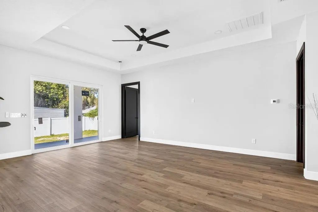 7812 N MULBERRY STREET, TAMPA, FL, photo 7 of 34