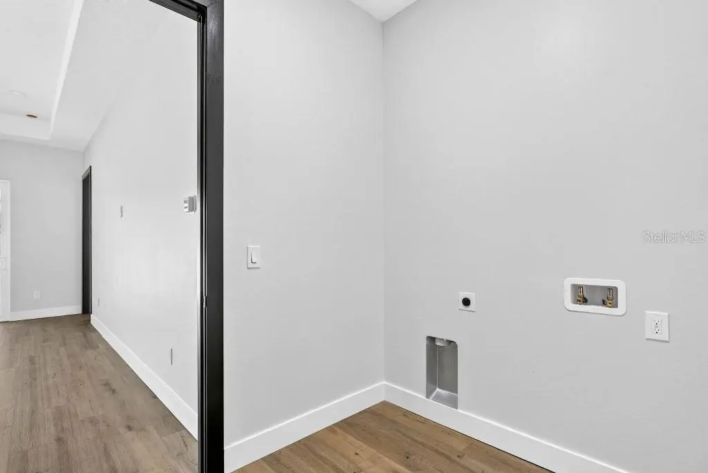 7812 N MULBERRY STREET, TAMPA, FL, photo 30 of 34