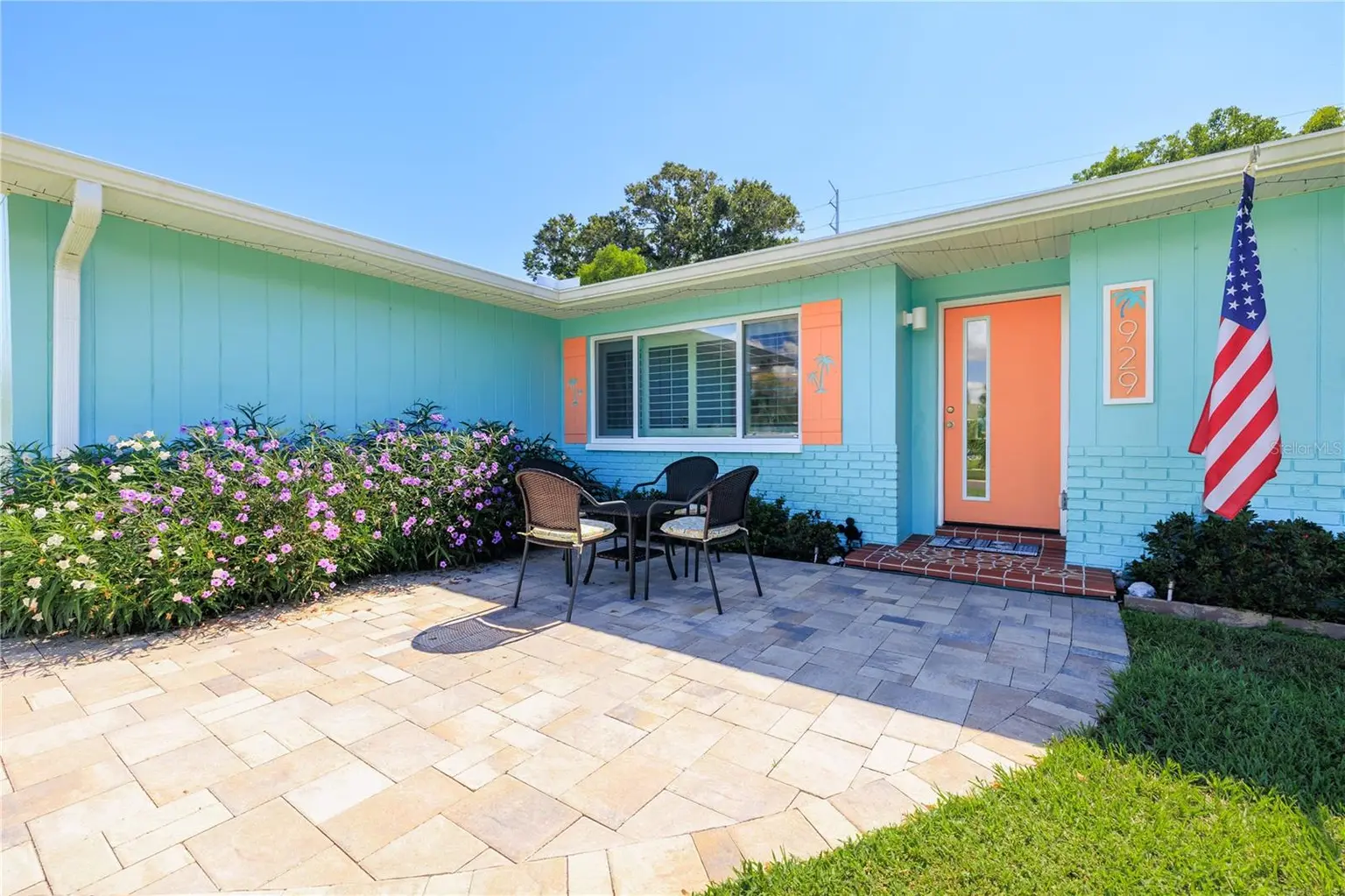 929 SANTA MONICA DRIVE, DUNEDIN, FL, photo 1 of 36