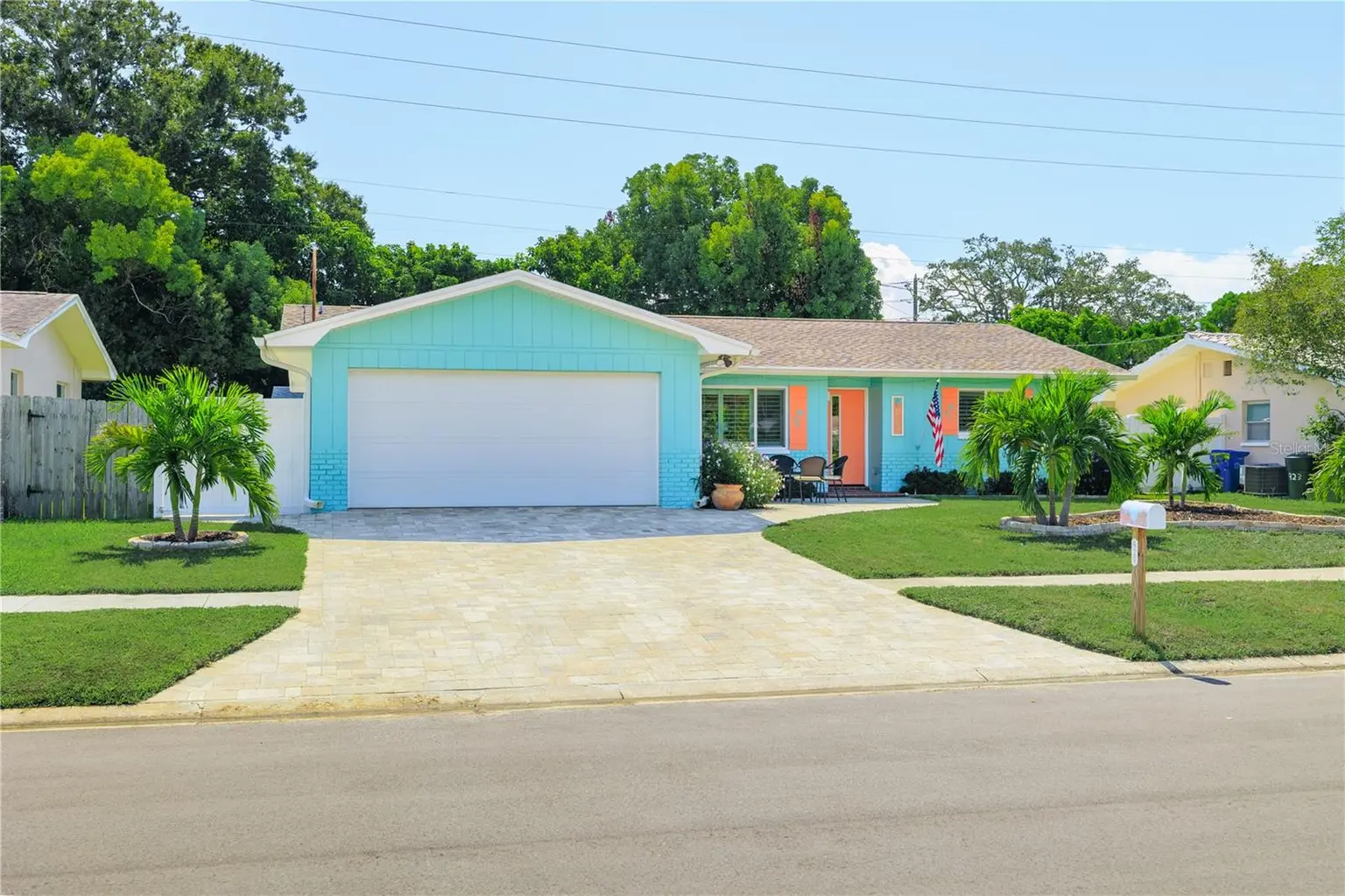 929 SANTA MONICA DRIVE, DUNEDIN, FL, photo 2 of 36