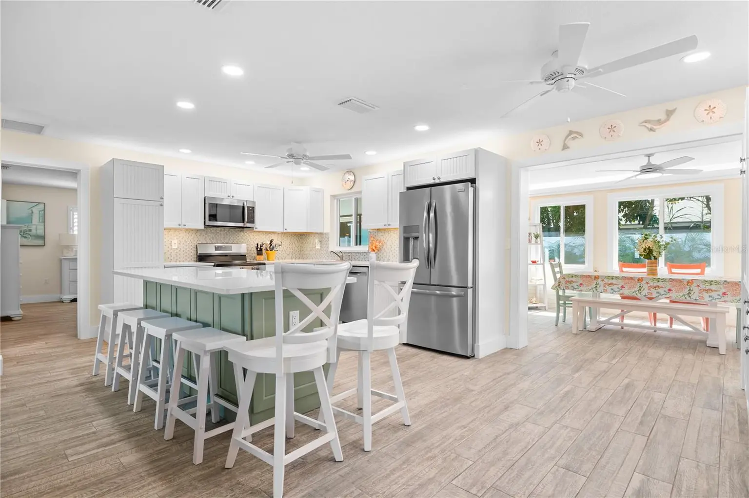 929 SANTA MONICA DRIVE, DUNEDIN, FL, photo 12 of 36