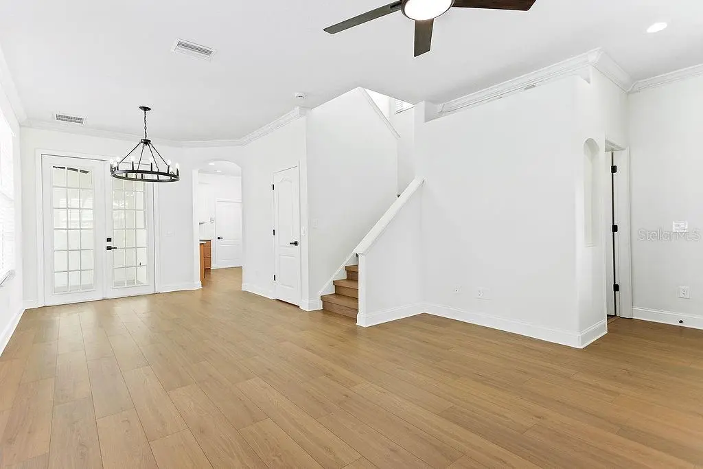 8907 ASHFORD GABLES, TAMPA, FL, photo 4 of 34
