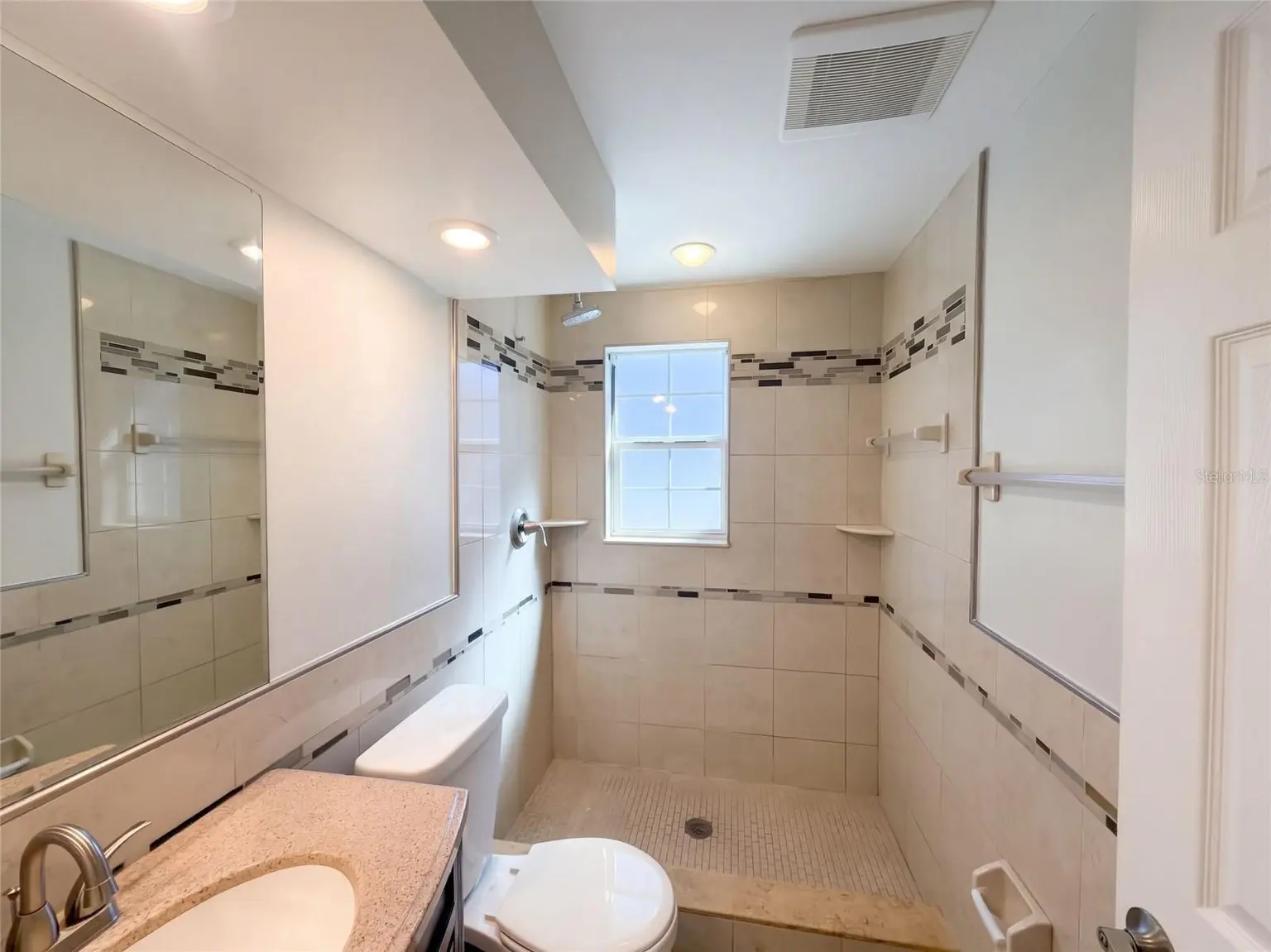 645 10TH PLACE, SAFETY HARBOR, FL, photo 16 of 21