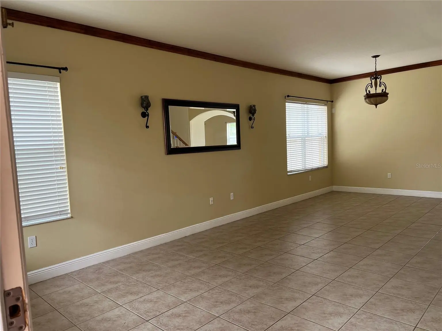 8810 CAMERON CREST DRIVE, TAMPA, FL, photo 14 of 31