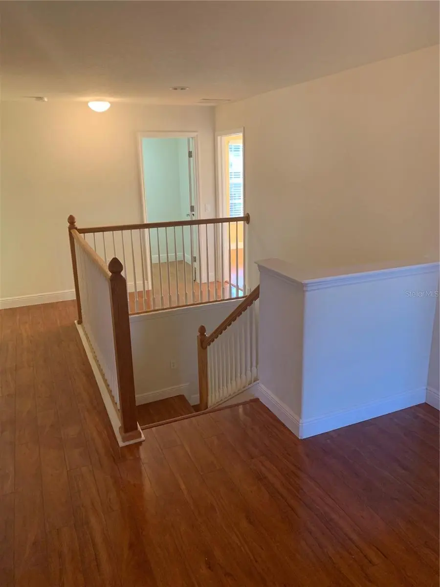 8810 CAMERON CREST DRIVE, TAMPA, FL, photo 18 of 31