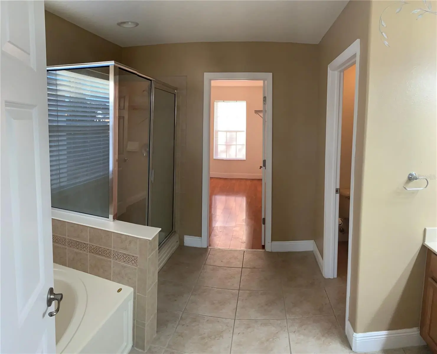 8810 CAMERON CREST DRIVE, TAMPA, FL, photo 24 of 31