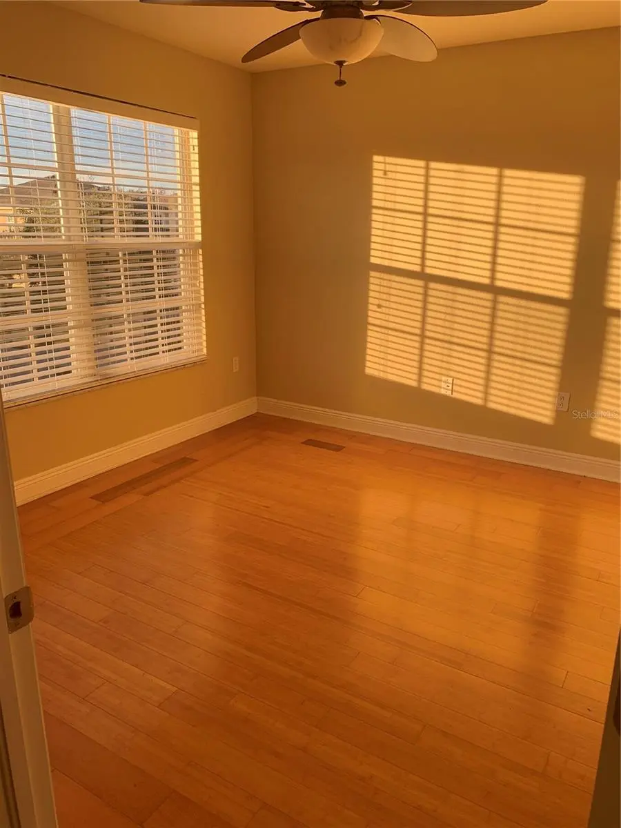 8810 CAMERON CREST DRIVE, TAMPA, FL, photo 26 of 31