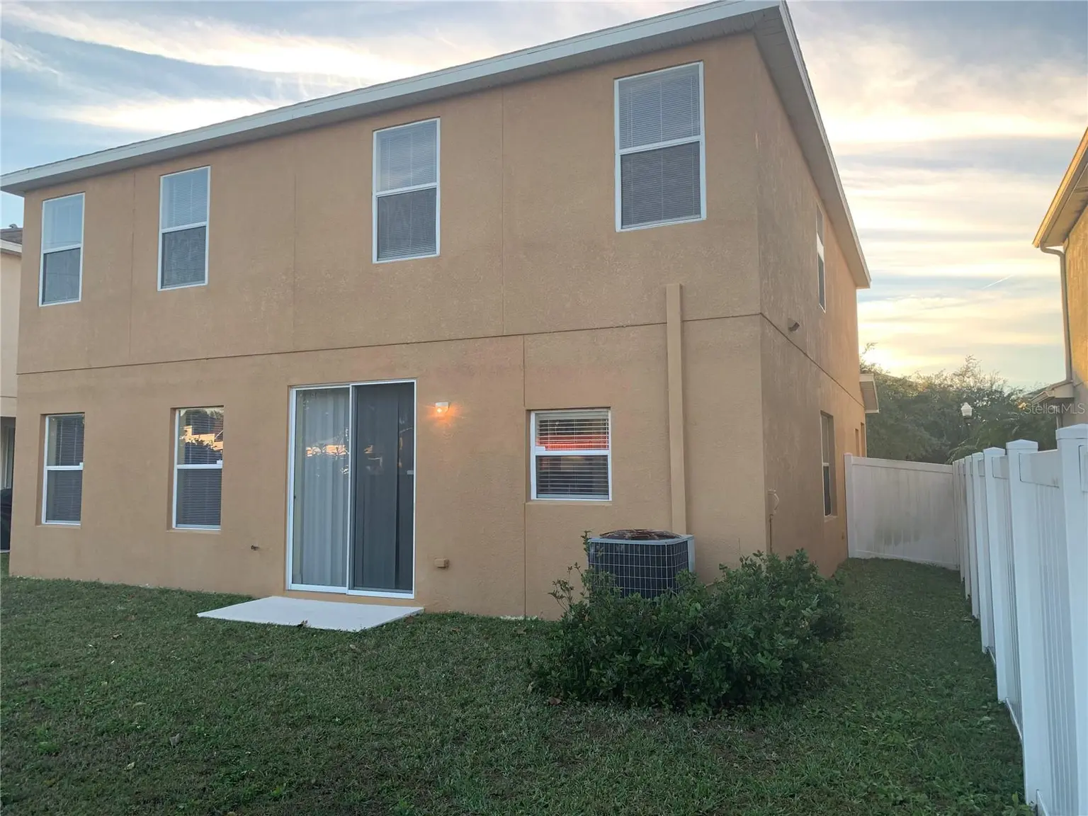 8810 CAMERON CREST DRIVE, TAMPA, FL, photo 28 of 31