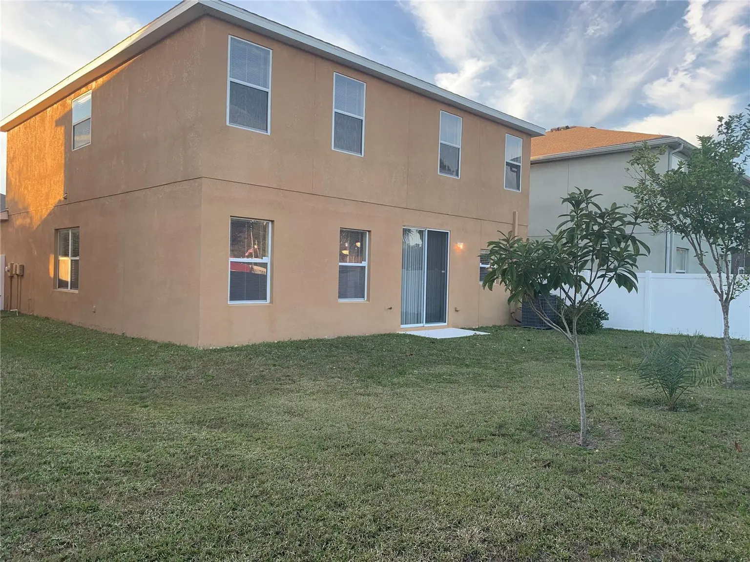8810 CAMERON CREST DRIVE, TAMPA, FL, photo 29 of 31