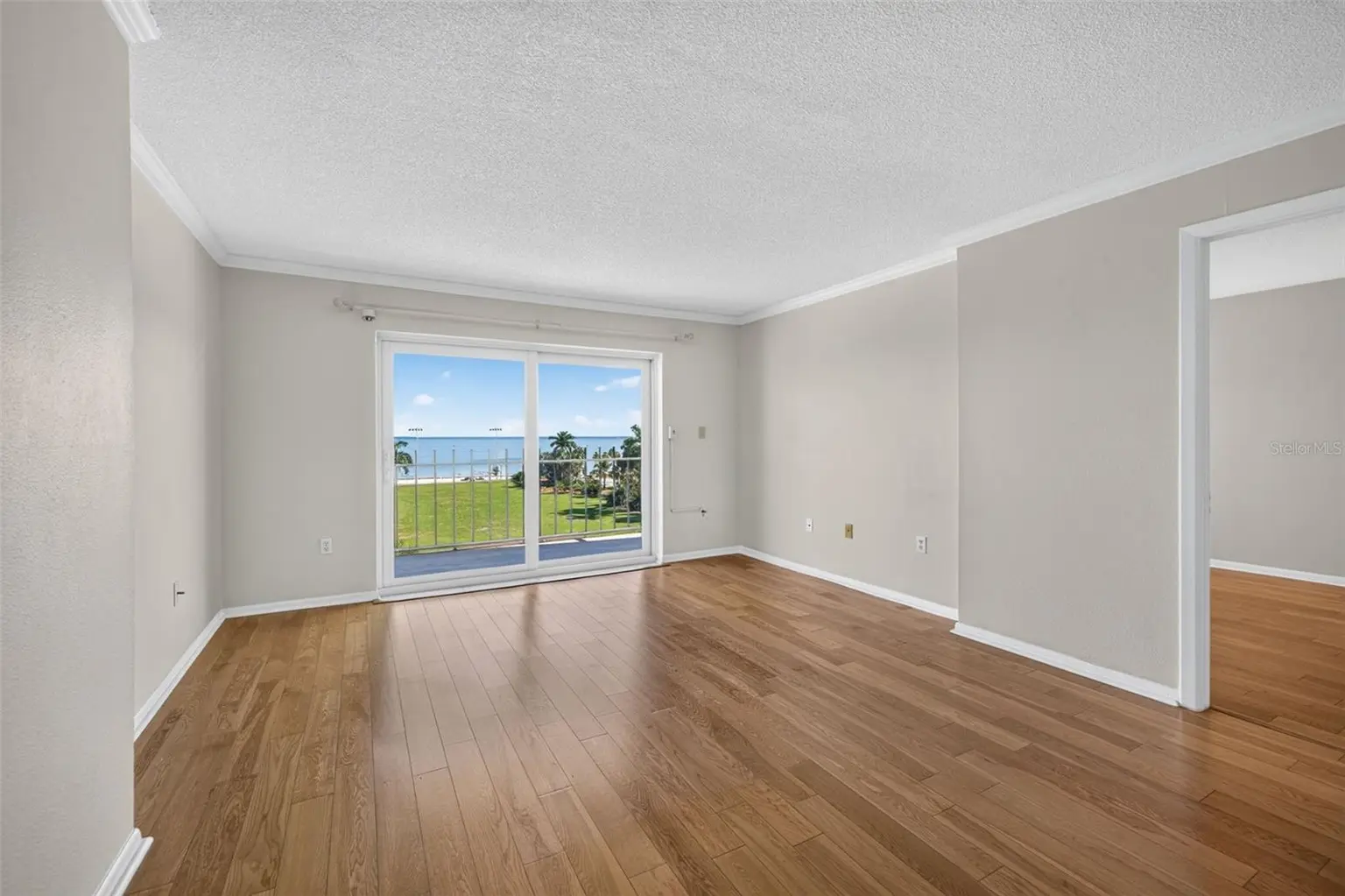 1120 N SHORE DRIVE NE #502, ST PETERSBURG, FL, photo 8 of 28