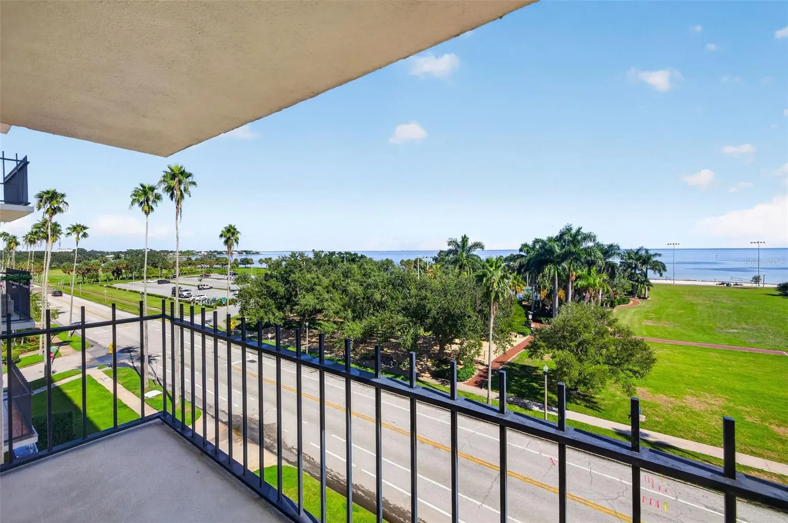 1120 N SHORE DRIVE NE #502, ST PETERSBURG, FL, photo 19 of 28