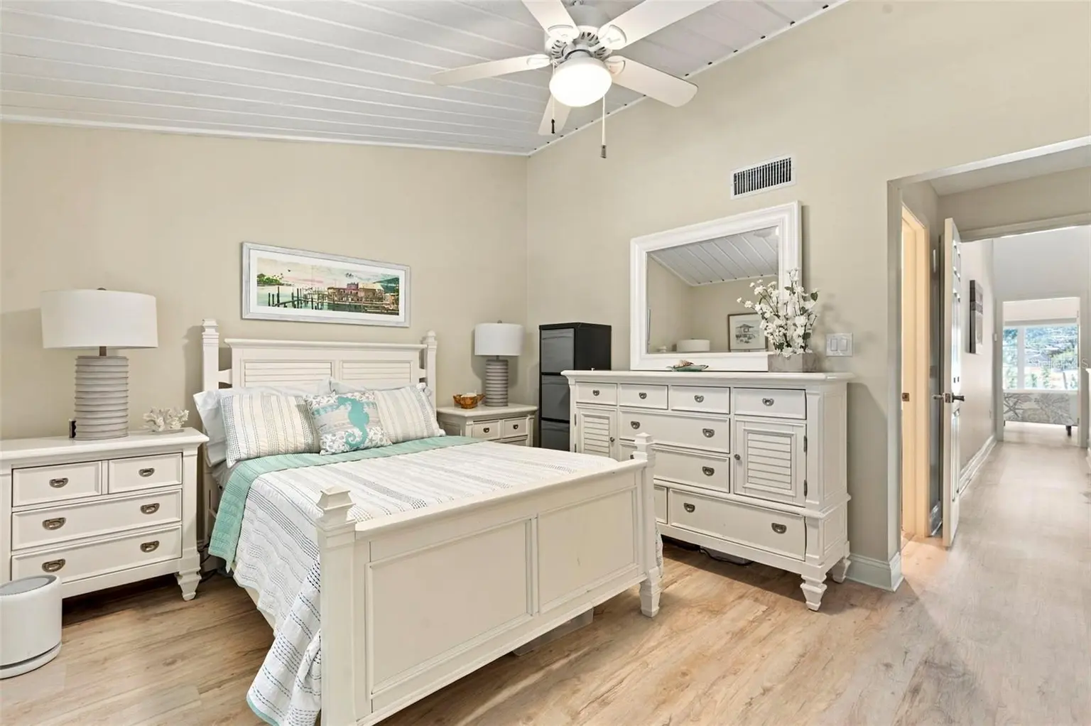 12148 CAPRI CIRCLE, TREASURE ISLAND, FL, photo 25 of 61