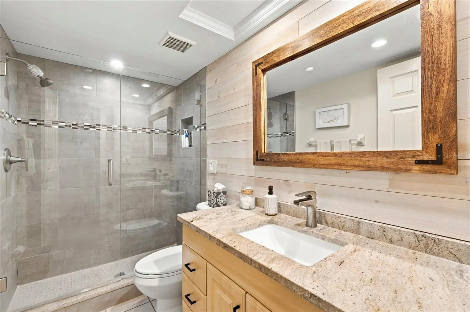 12148 CAPRI CIRCLE, TREASURE ISLAND, FL, photo 28 of 61