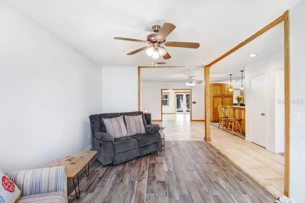 3709 CASABA LOOP, VALRICO, FL, photo 9 of 38