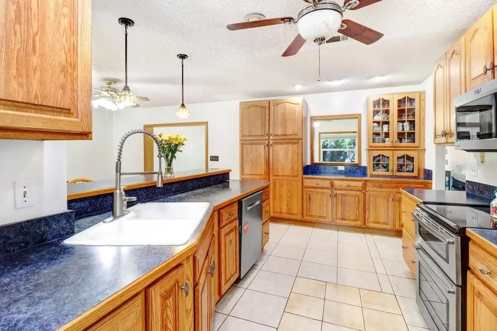 3709 CASABA LOOP, VALRICO, FL, photo 16 of 38