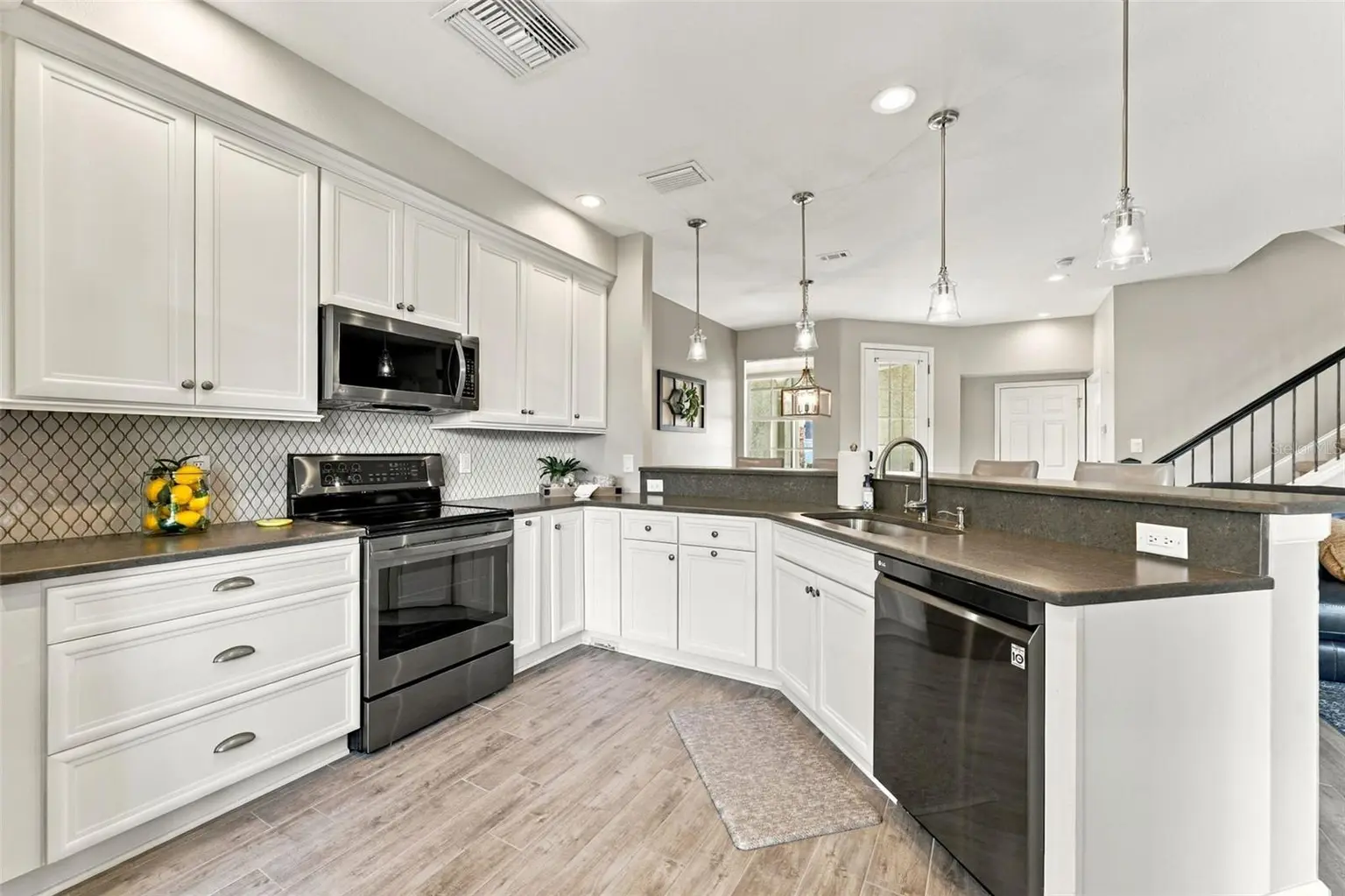 14454 MIRABELLE VISTA CIRCLE, TAMPA, FL, photo 5 of 53